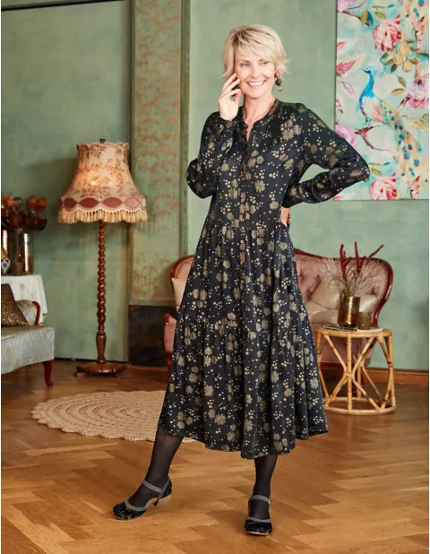 Cupro Kleid Kadija Von Deerberg In Schwarz Bedruckt 