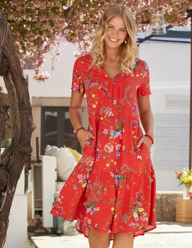 Kleid Rafina Von Deerberg In Rot Geblumt 